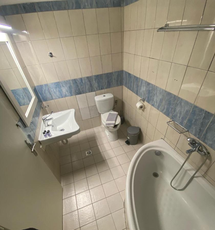 Paradosi Rooms Igoumenitsa Exterior foto