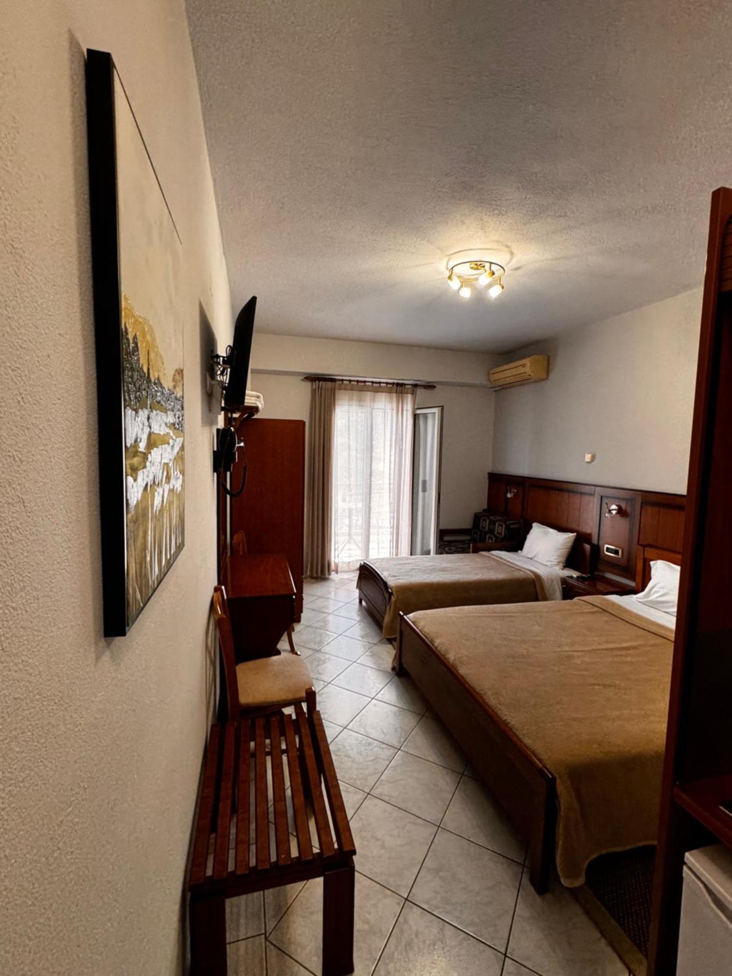 Paradosi Rooms Igoumenitsa Exterior foto